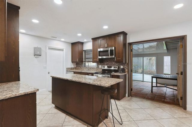 126 SANDALWOOD WAY, Longwood, FL 32750