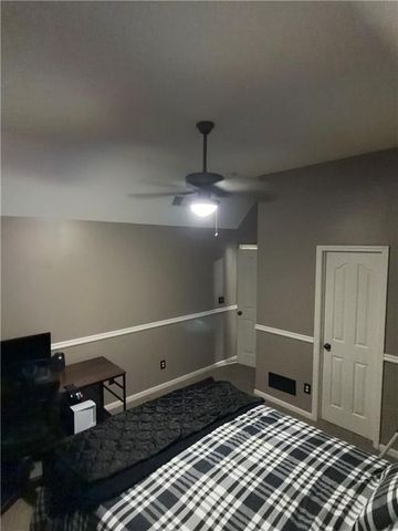 17575 S Brockway Street, Olathe, KS 66062