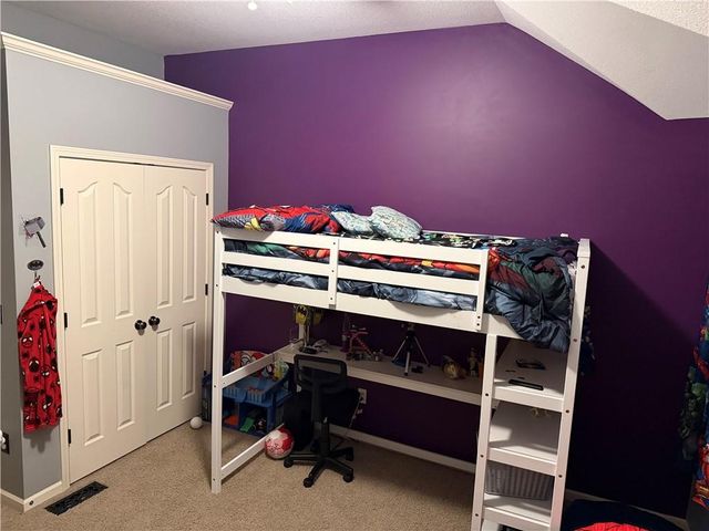 17575 S Brockway Street, Olathe, KS 66062