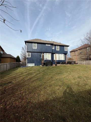 17575 S Brockway Street, Olathe, KS 66062