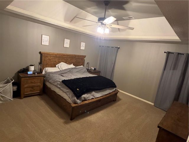 17575 S Brockway Street, Olathe, KS 66062