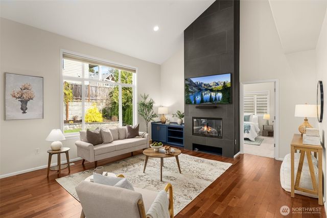 22702 SE 49th Place, Issaquah, WA 98029