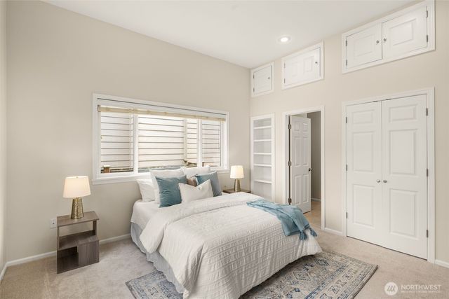 22702 SE 49th Place, Issaquah, WA 98029