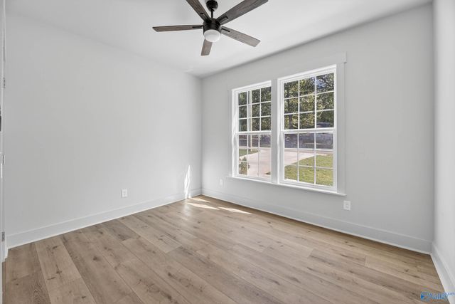 156 Robert Circle, Guntersville, AL 35976