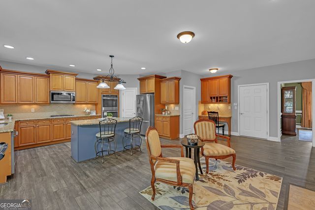 2846 Pleasant Oak Drive, Buford, GA 30519