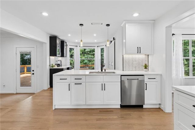 5741 Crystal Springs Way, Powder Springs, GA 30127