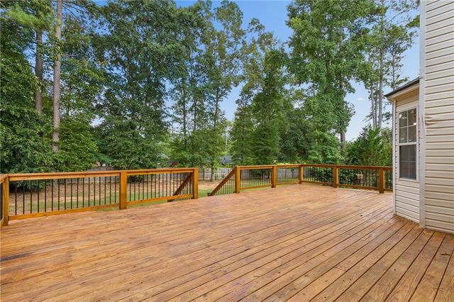 5741 Crystal Springs Way, Powder Springs, GA 30127