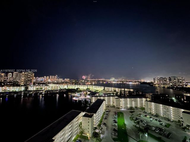 18031 Biscayne Blvd PH01, Aventura, FL 33160