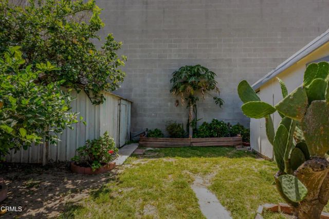 334 S 8th Street, Santa Paula, CA 93060