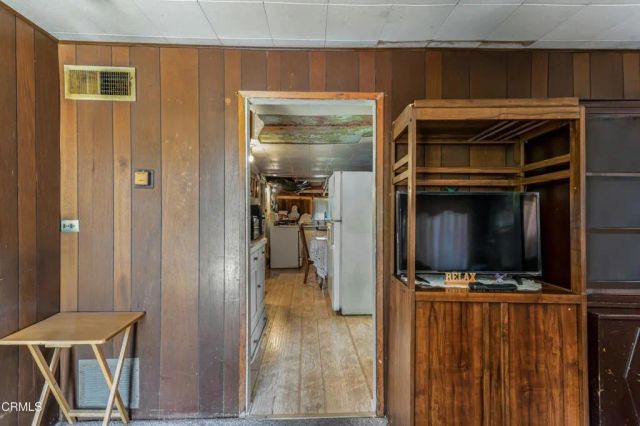334 S 8th Street, Santa Paula, CA 93060