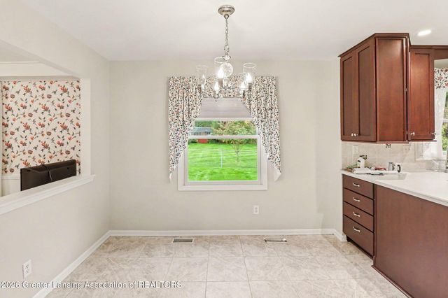 4142 Naubinway Road, Okemos, MI 48864