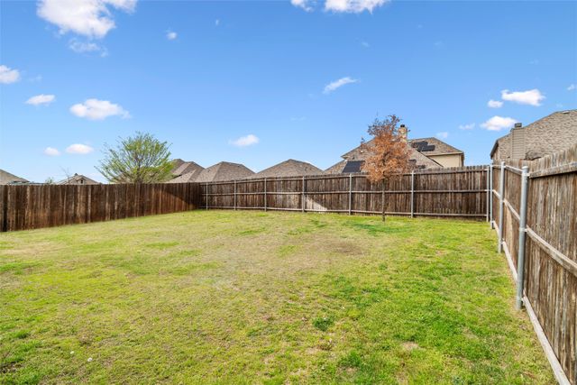 2116 Victoria Lane, Princeton, TX 75407
