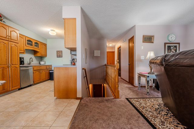 1128 19th Street N, Moorhead, MN 56560