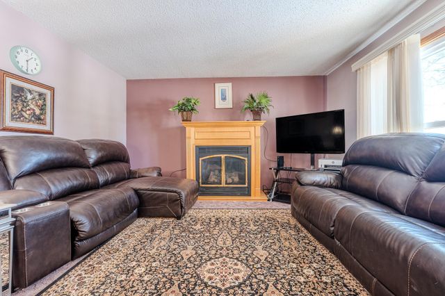 1128 19th Street N, Moorhead, MN 56560