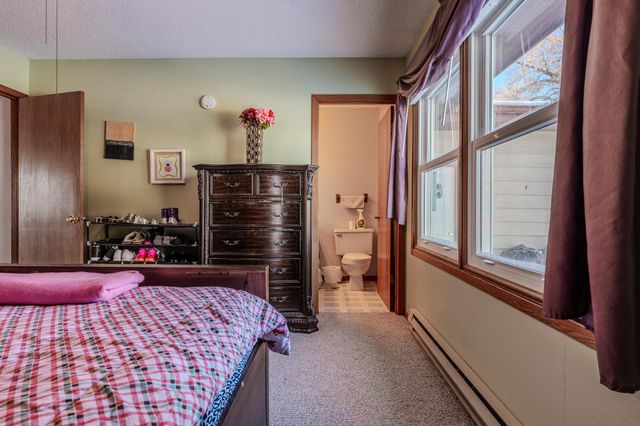 1128 19th Street N, Moorhead, MN 56560