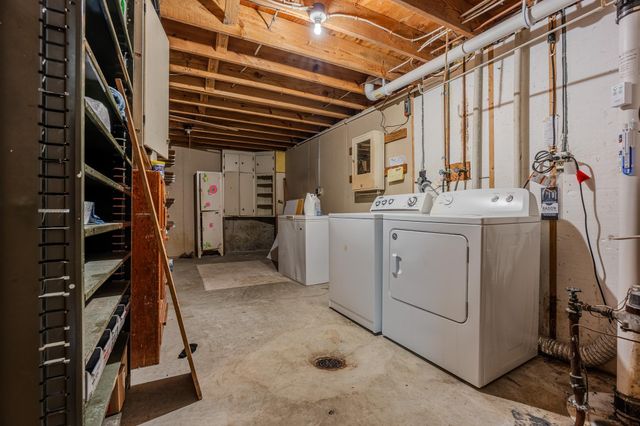 1128 19th Street N, Moorhead, MN 56560