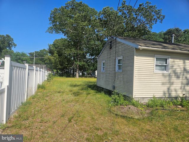 308 SHERWOOD DR, Williamstown, NJ 08094