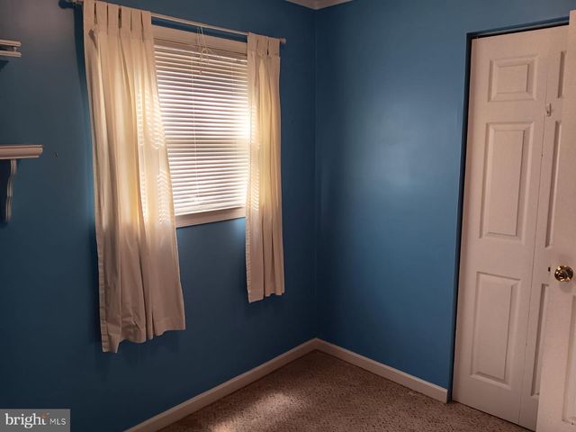 308 SHERWOOD DR, Williamstown, NJ 08094