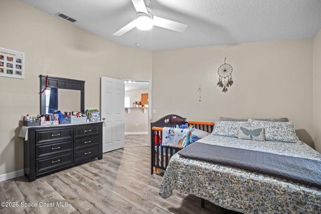 3275 Burdock Avenue, Melbourne, FL 32904