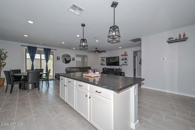 18390 W MONTE LINDO Lane, Surprise, AZ 85387
