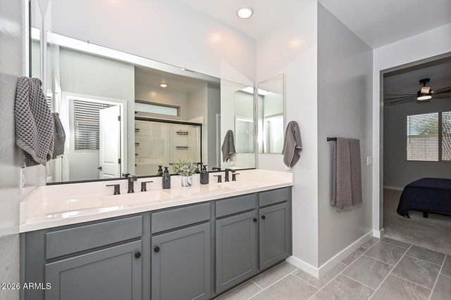 18390 W MONTE LINDO Lane, Surprise, AZ 85387