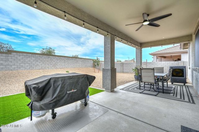 18390 W MONTE LINDO Lane, Surprise, AZ 85387