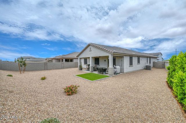 18390 W MONTE LINDO Lane, Surprise, AZ 85387