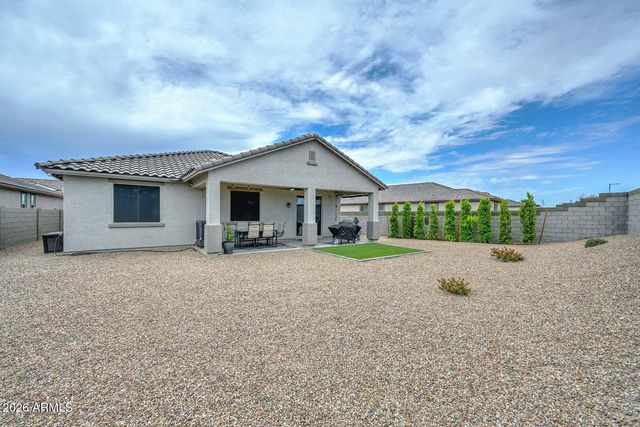 18390 W MONTE LINDO Lane, Surprise, AZ 85387