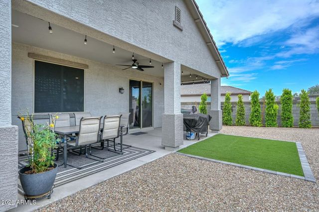 18390 W MONTE LINDO Lane, Surprise, AZ 85387