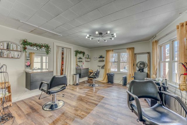 98 Main Street, Lancaster, NH 03584