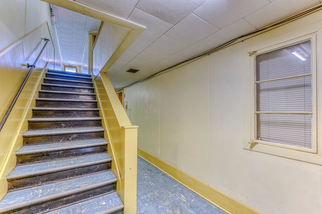 98 Main Street, Lancaster, NH 03584