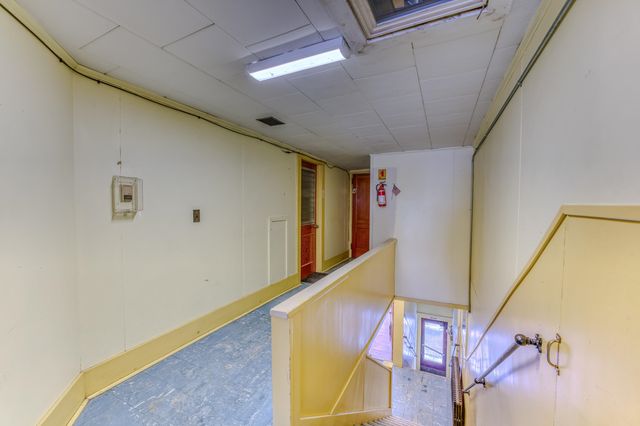 98 Main Street, Lancaster, NH 03584