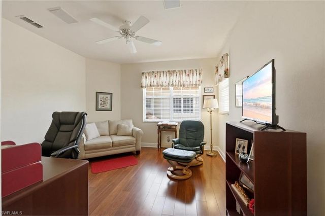 4795 Shinnecock Hills CT 201, Naples, FL 34112