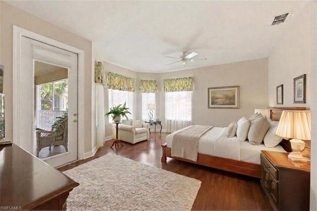 4795 Shinnecock Hills CT 201, Naples, FL 34112