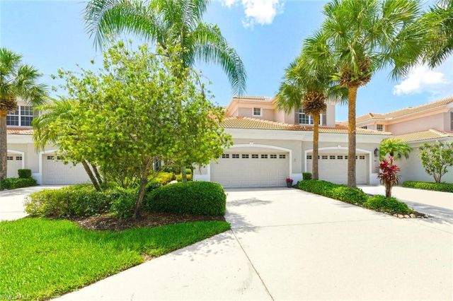 4795 Shinnecock Hills CT 201, Naples, FL 34112