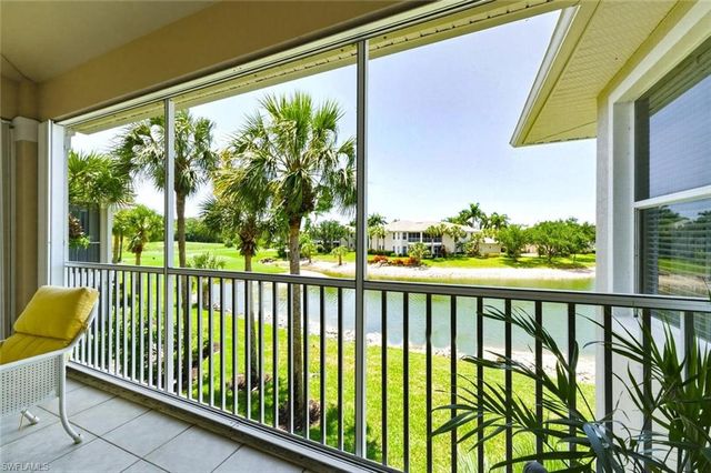 4795 Shinnecock Hills CT 201, Naples, FL 34112