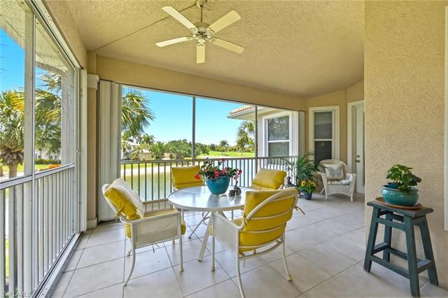 4795 Shinnecock Hills CT 201, Naples, FL 34112