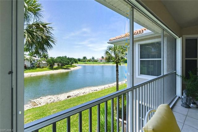 4795 Shinnecock Hills CT 201, Naples, FL 34112