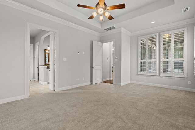 7104 Mitchell Court, Lantana, TX 76226