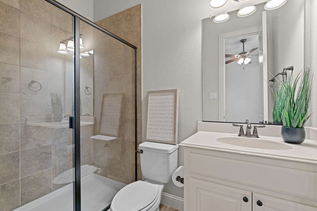 7104 Mitchell Court, Lantana, TX 76226