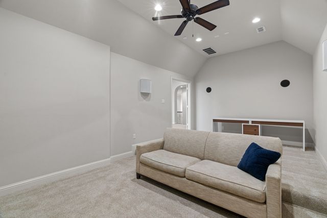 7104 Mitchell Court, Lantana, TX 76226