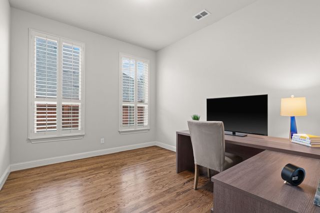 7104 Mitchell Court, Lantana, TX 76226