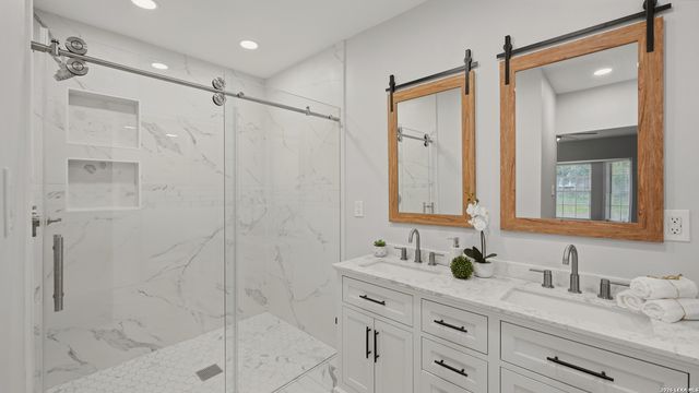 3047 Nantucket, San Antonio, TX 78230
