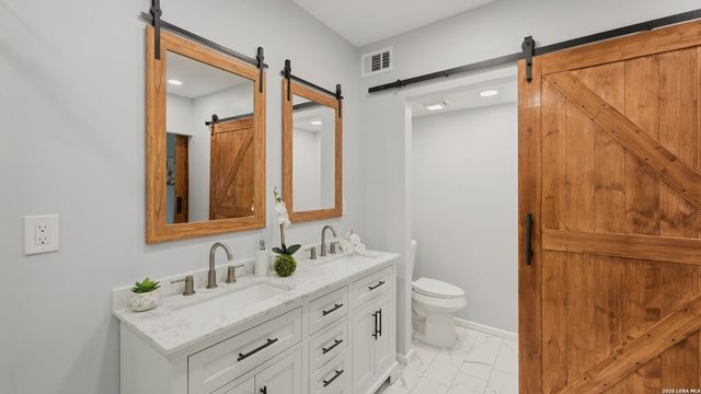 3047 Nantucket, San Antonio, TX 78230