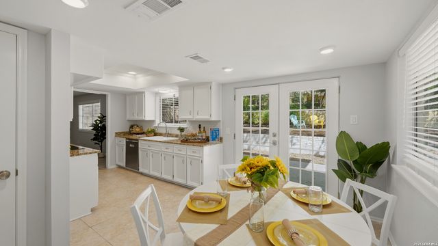 3047 Nantucket, San Antonio, TX 78230