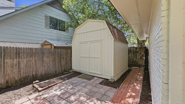 3047 Nantucket, San Antonio, TX 78230