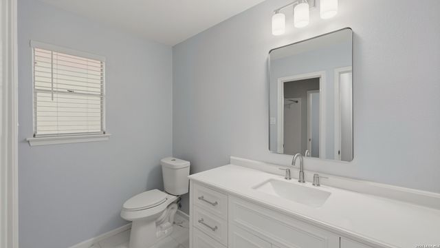 3047 Nantucket, San Antonio, TX 78230
