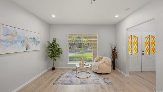 3047 Nantucket, San Antonio, TX 78230