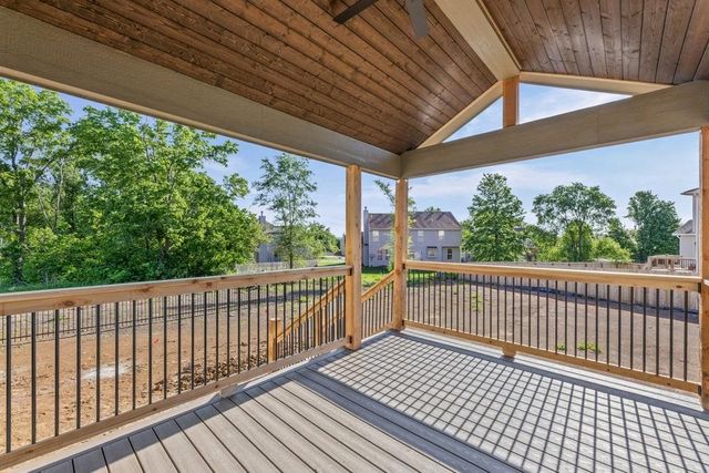 16561 W 165th Place, Olathe, KS 66062