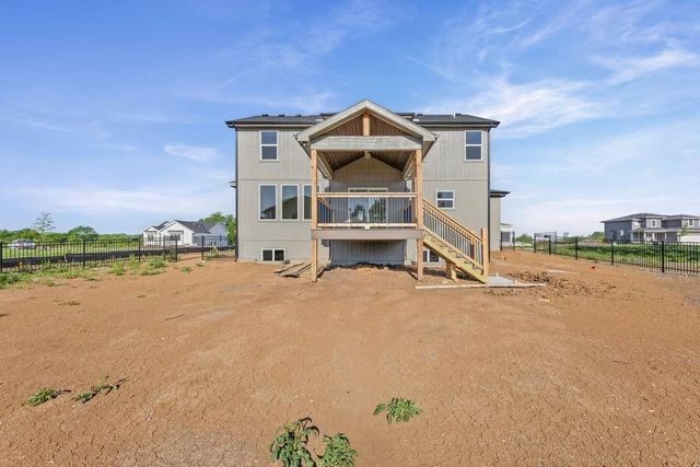 16561 W 165th Place, Olathe, KS 66062